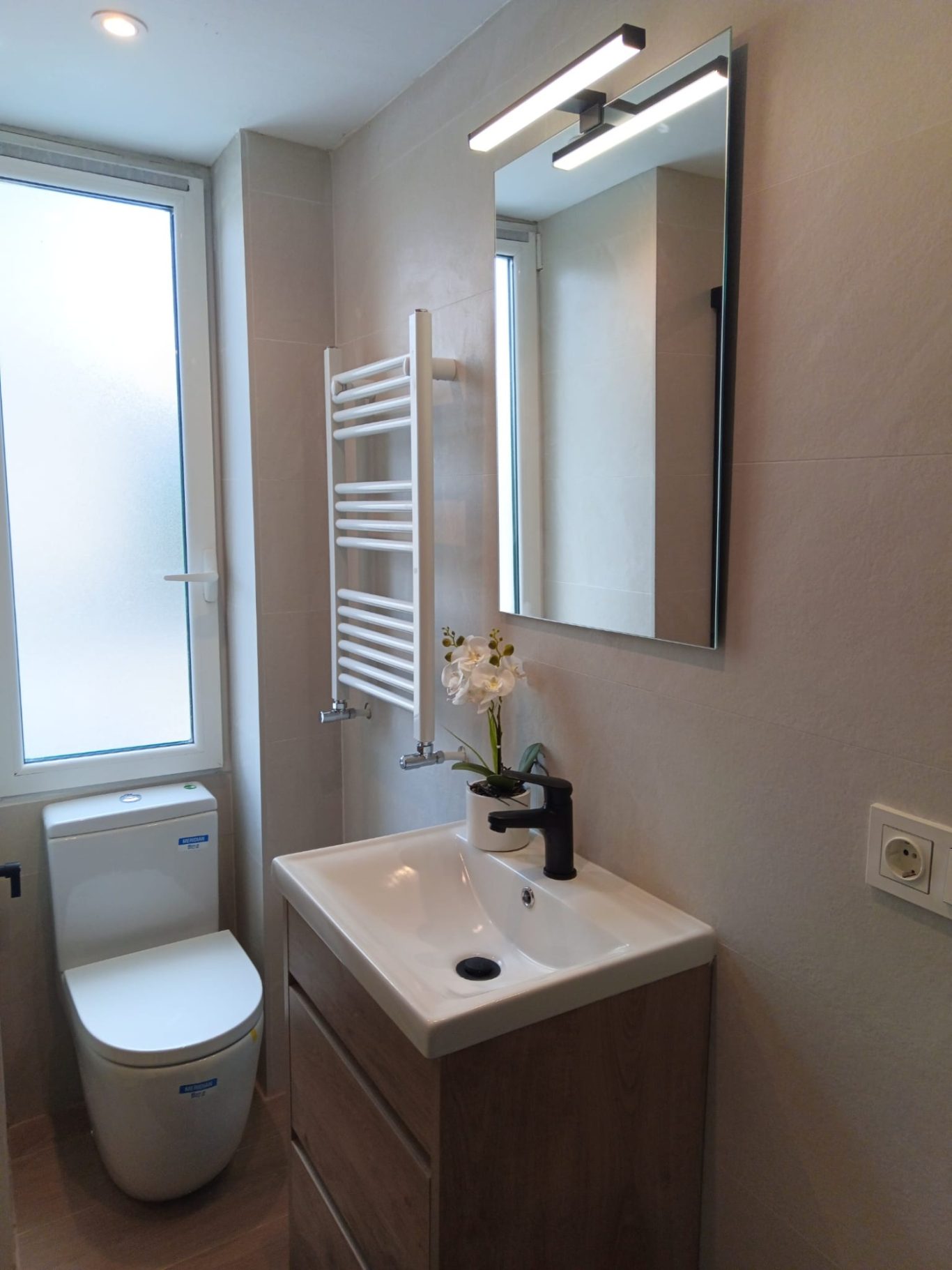 REFORMA GENERAL mueble de fondo reducido para espacios pequeños